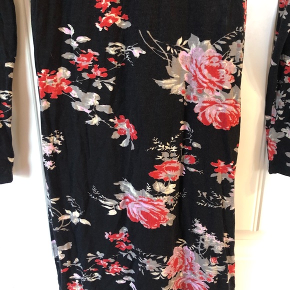 Maternity Wrap Dress - Picture 3 of 3